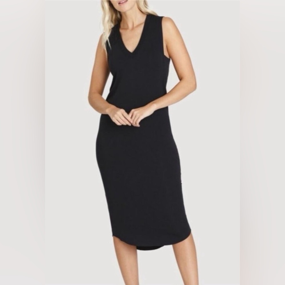 Kit & Ace Good feels brushed sleeveless grey dress M